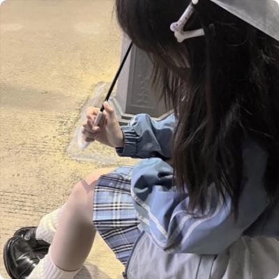 庭怨森森